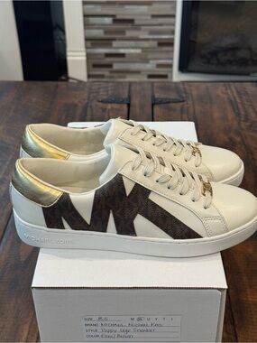 MICHAEL Michael Kors Poppy Logo Sneaker (NWOT)